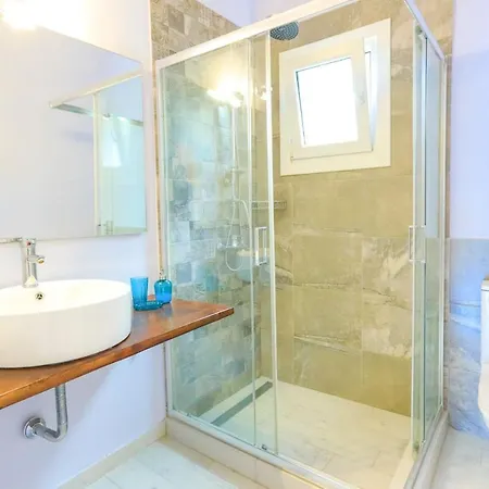 Вилла Valentina Peritheia