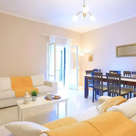 Valentina * Peritheia